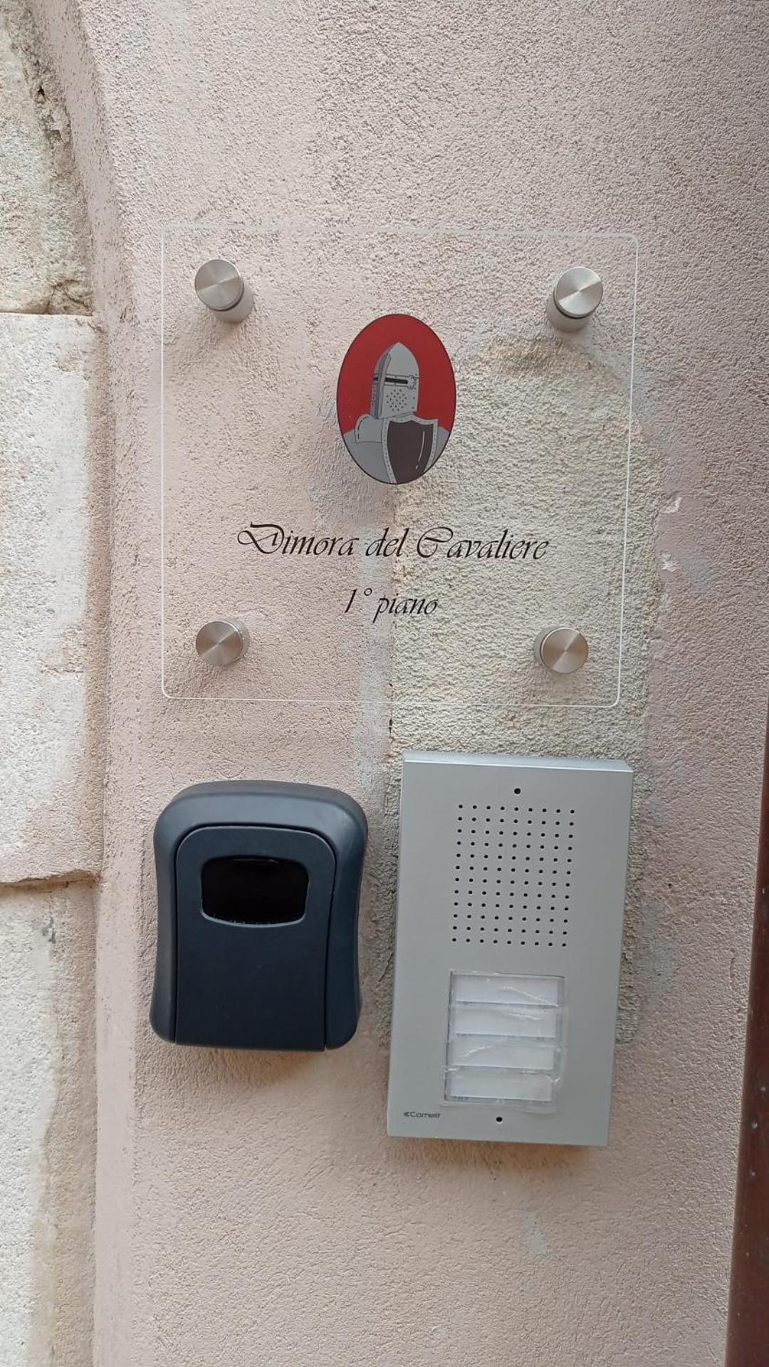 Dimora Del Cavaliere LʼAquila Exterior foto