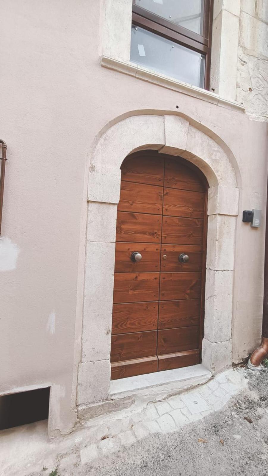 Dimora Del Cavaliere LʼAquila Exterior foto